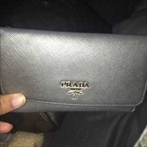 COPY - Prada wallet